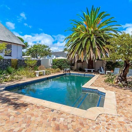 Stellendal Guest House Somerset West Exteriör bild
