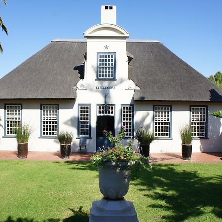 Stellendal Guest House Somerset West Exteriör bild