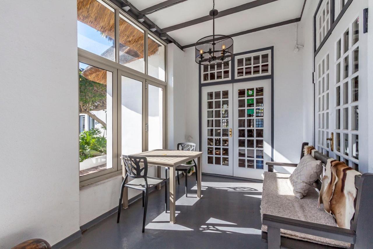 Stellendal Guest House Somerset West Exteriör bild