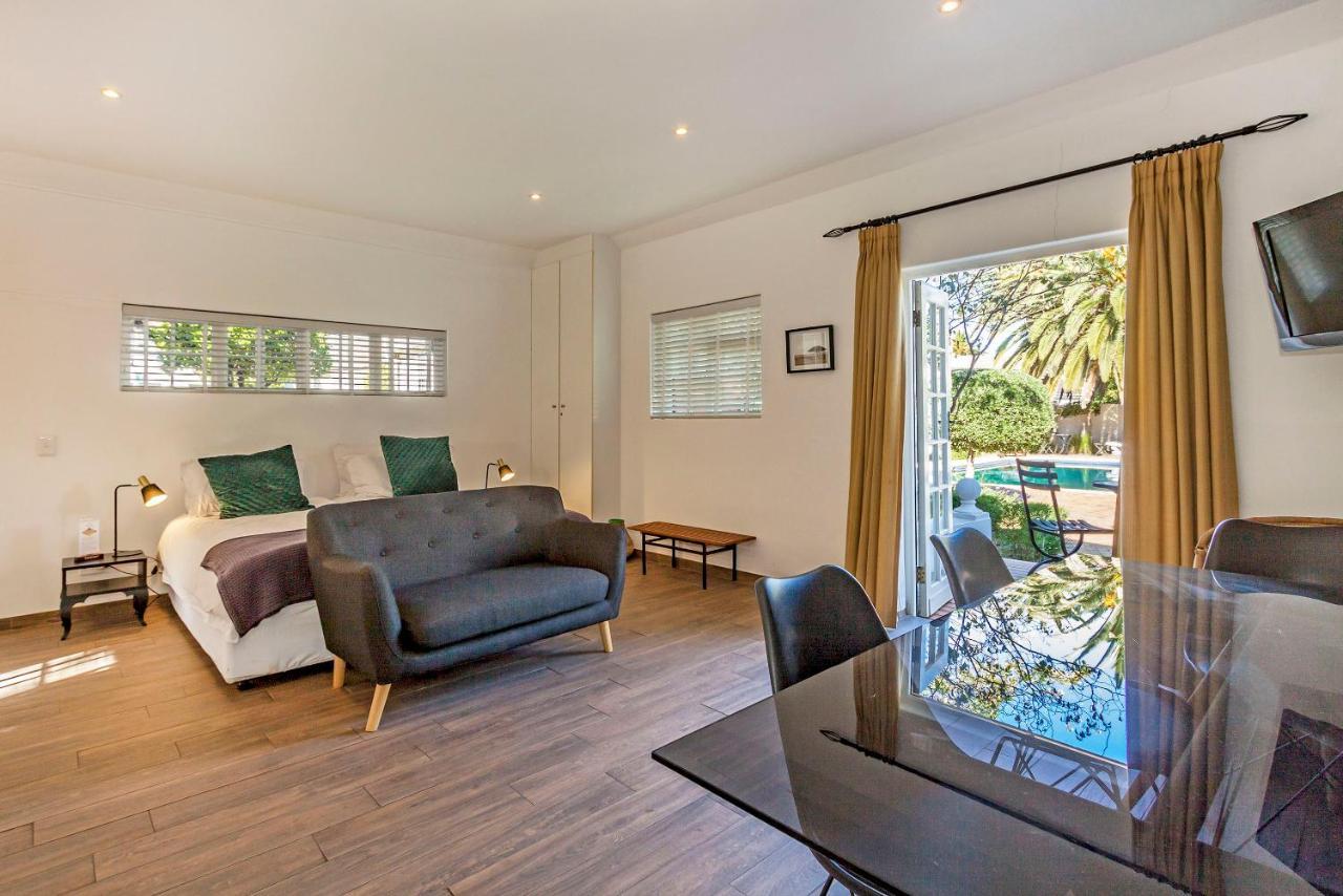 Stellendal Guest House Somerset West Exteriör bild