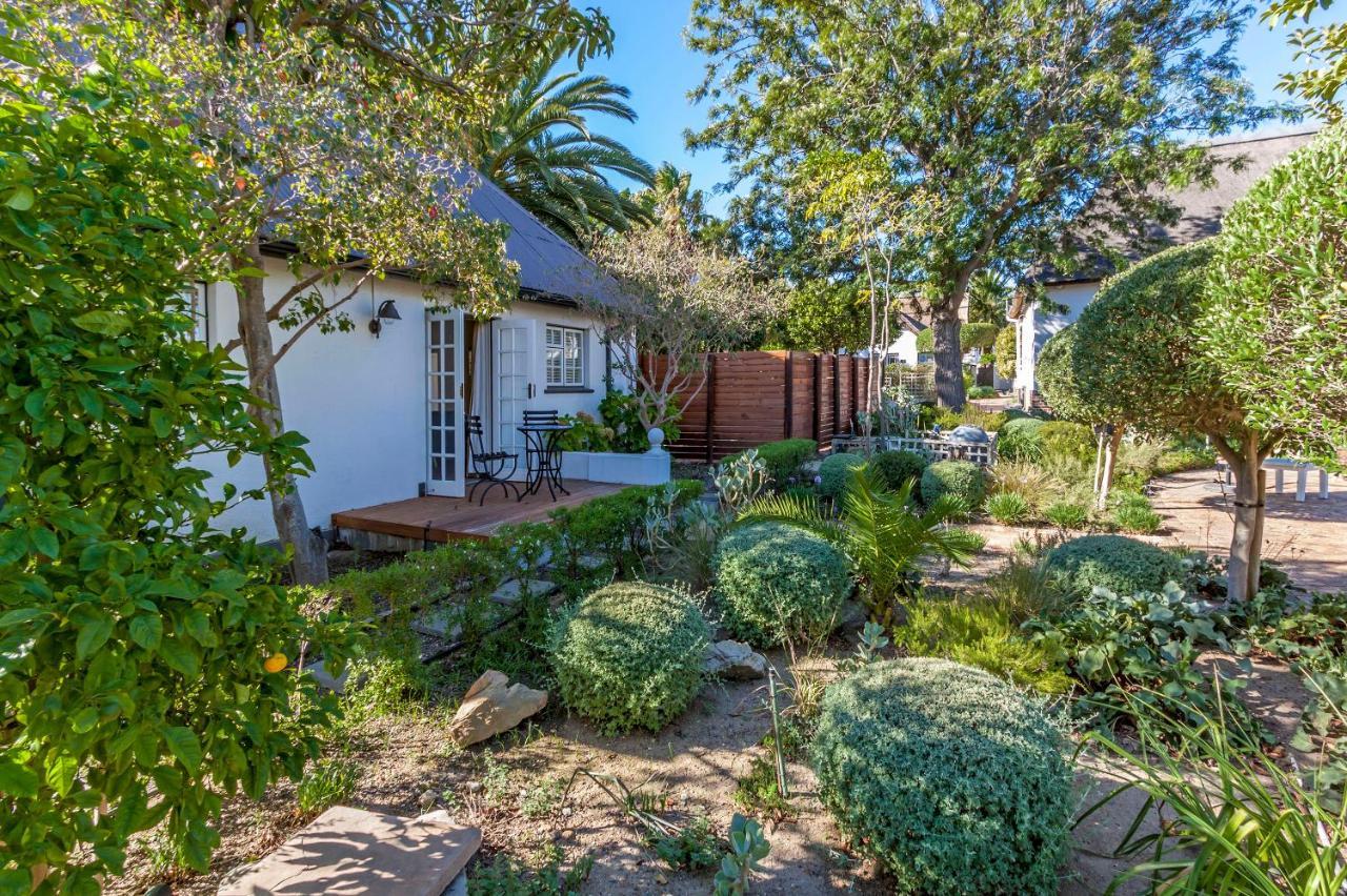 Stellendal Guest House Somerset West Exteriör bild