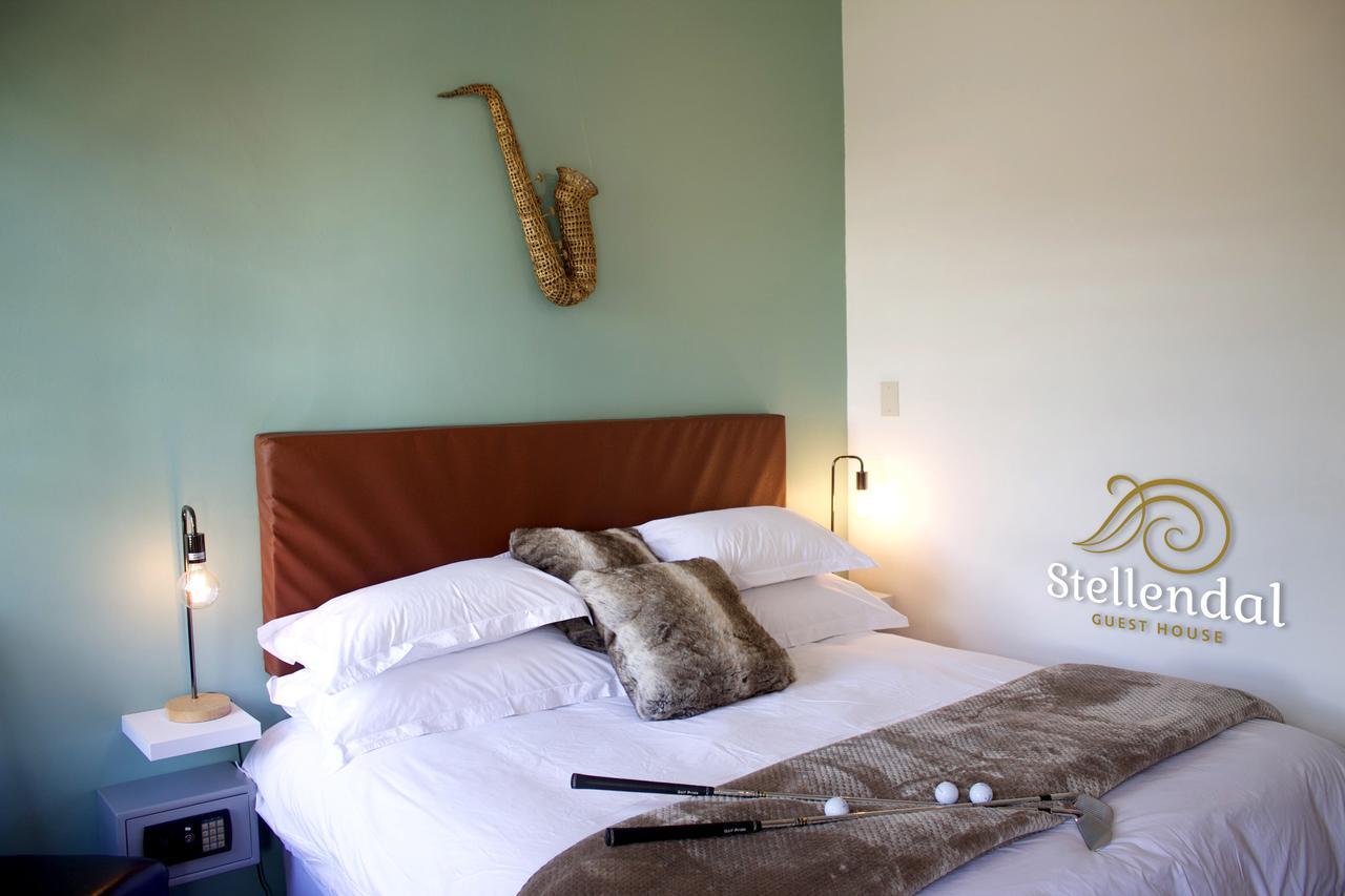 Stellendal Guest House Somerset West Exteriör bild