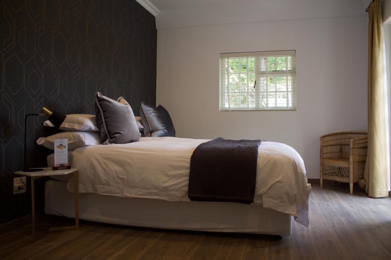 Stellendal Guest House Somerset West Exteriör bild