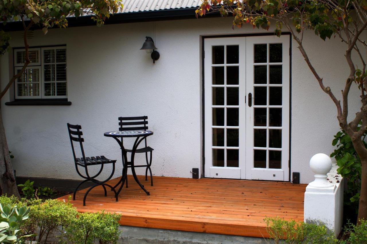 Stellendal Guest House Somerset West Exteriör bild